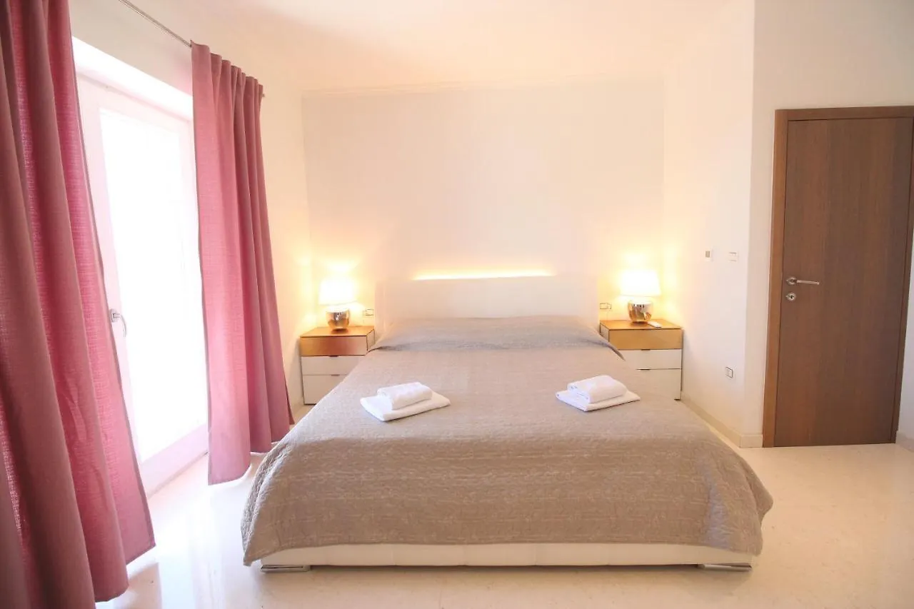Villa Minu Radetići 0*,  Κροατία